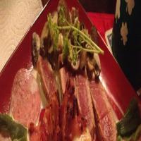 Albacore Tuna With Jalapeno Bacon Cream Sauce_image