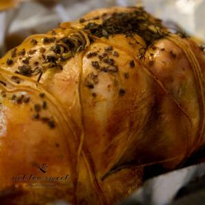 BBQ Roasted Whole Chicken with Thyme and Power Black Herbal Salt Recipe - (4/5)_image