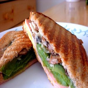 Turkey 2-Cheese Panini With Sauteed Vegetables_image
