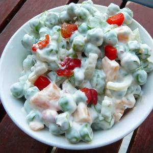 Pea Salad With Pimentos and Cheese_image