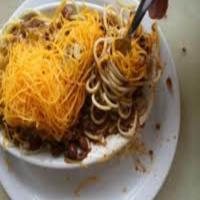 Chili over Spaghetti (Cincinnati Chili)_image