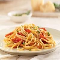 Barilla Whole Grain Linguine with Roasted Peppers_image