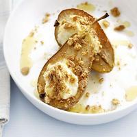 Easy baked pears with amaretti image