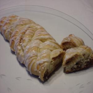 Freezer Braided Nut Roll (Coffee Cake) image