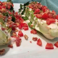 Grilled Romaine with Blue Cheese_image