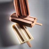Hot-Cocoa Ice Pops image