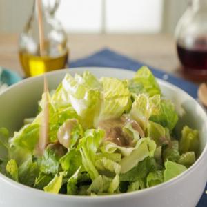 Green Salad With Creamy Feta Dressing_image