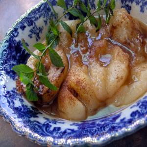 Vanilla Poached Pears image