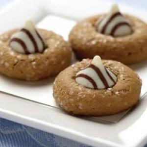 McCormick® White Chocolate Kissed Gingerbread Cookies_image