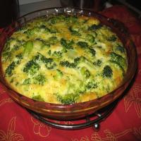 Crustless Broccoli-Cheddar Quiches image