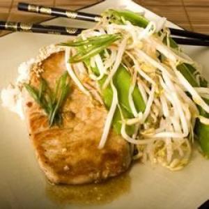 Seared Pork Cutlets with Asian Pan Sauce_image