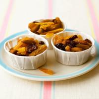 Warm Fruit and Nut Snack_image