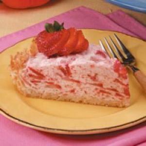 Bavarian Strawberry Pie_image