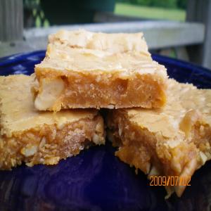 Butterscotch and Cashew Bars image