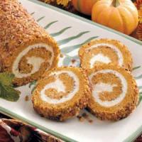 Pumpkin-Pecan Cake Roll_image