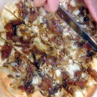 Pizza with Caramelized Onions and Crispy Bacon image