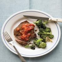 Southwestern Sirloin with Roasted Broccoli image