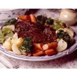 Herbed Pot Roast with Vegetables image