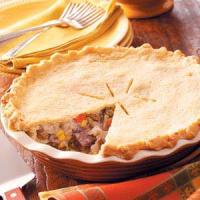 Pepper, Onion and Beef Potpie image