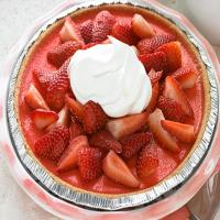 Strawberry Parfait Pie image