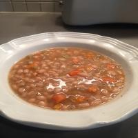 Navy Bean Soup in the Crock Pot_image
