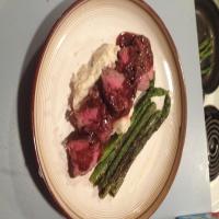 Beef Tenderloin Steaks With Red Wine-Tarragon Sauce image