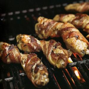 Bacon wrapped chicken wings_image