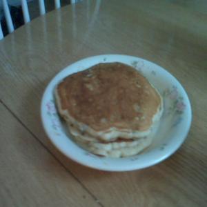 Homemade Cranberry Pancakes_image