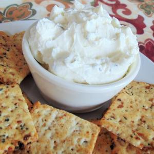 Boursin®-Style Cheese Spread_image