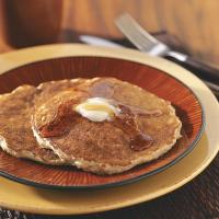 Quick Oatmeal Raisin Pancakes_image
