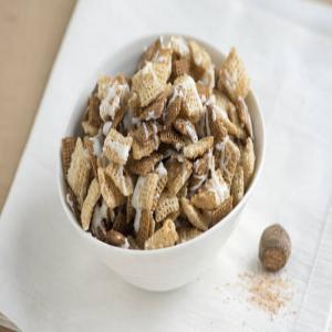 Frosted Nutmeg Cookies Chex Mix_image