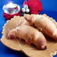 Savory Nutty Crescents_image