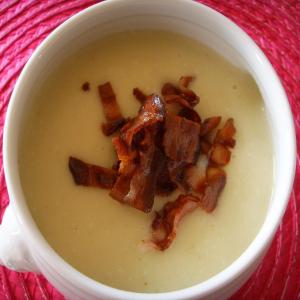 Cauliflower and Bacon Soup With Mustard Cheese Toasties_image