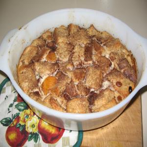 Bread and Peach Pudding_image