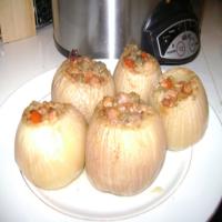 Stuffed Onions (Crock Pot)_image