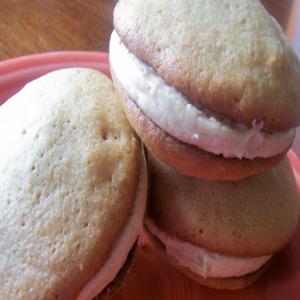 Smucker's Banana Cookies With Peanut Butter Filling_image