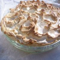 Luscious Lemon Meringue Pie image