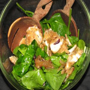 Baby Spinach With Nut Crusted Mozzarella_image