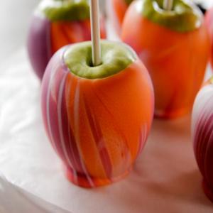 Marbled Dipped Apples image