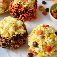 Festive Popcorn Balls Are a Retro Halloween Treat for All Ages_image