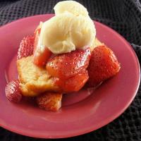 Balsamic Strawberries and Ice Cream on Pound Cake_image