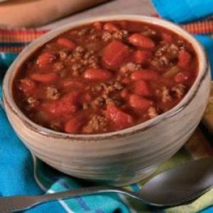 Campbell's® Slow Cooker Hearty Beef and Bean Chili image