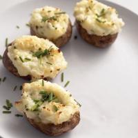 Twice-Baked Sour Cream and Chive Potatoes_image