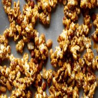 Caramel Corn with Peanuts image