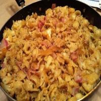 Pasta with Bread Crumbs, Pancetta, and Cauliflower_image