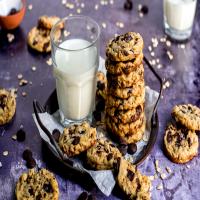 Chewy PB Chocolate Chip Oatmeal Cookies_image