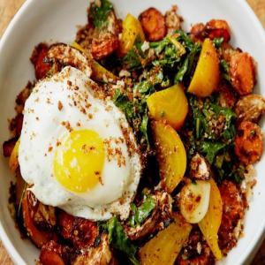 Roasted Root Vegetables with Eggs_image