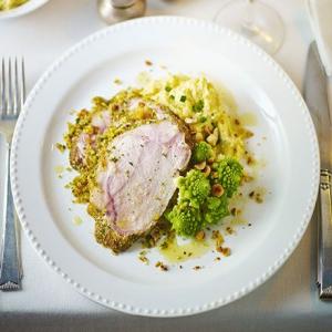 Butter-basted pork loin with stuffing crust & cheesy polenta_image