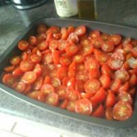 Sweet roasted cherry tomatoes image