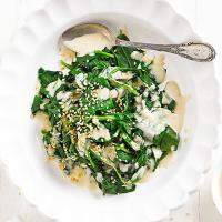 Spinach salad with sesame dressing image